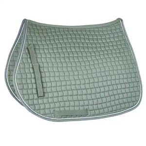 Tapis de selle tout usage léger pour la compétition, rembourrage en polyester matelassé, doublure en mesh avec sangle de maintien pour l'équitation - Product Image 1