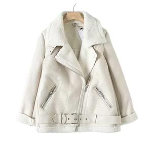 Nueva chaqueta térmica de otoño e invierno para mujer, chaqueta cálida acolchada con solapa de manga larga de piel sintética - Product Image 1