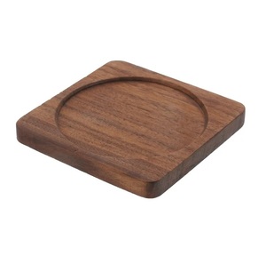 Sous-verres en bois de haute qualité en vrac quantité Vintage Unique moderne de haute qualité personnalisé carré meilleurs sous-verres en noyer. - Product Image 5