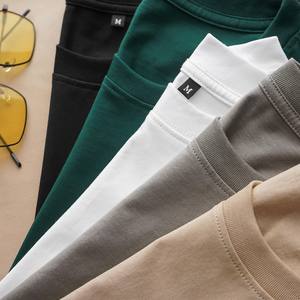 Top Production OEM T-Shirt en coton tissé à manches courtes Type décontracté motif imprimé diverses couleurs vente en gros origine du Vietnam - Product Image 2