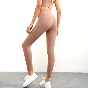 Fabricant de gros Leggings de fitness pour femmes Leggings de yoga avec poches de haute qualité Sportswear - Product Image 2