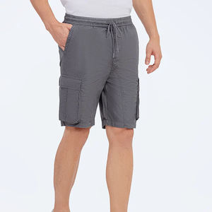Short cargo décontracté pour homme Logo personnalisé Léger et surdimensionné avec taille élastique Fabriqué par Huzaifa Products - Product Image 1