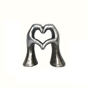 Sculpture en aluminium de dernière conception 2026, sculpture en métal de qualité supérieure en forme d'ananas, utilisée pour la décoration du salon - Product Image 5