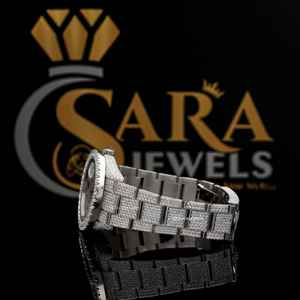 Lujoso reloj automático de diamantes de moissanita completamente pavimentado, esfera con números arábigos, moda Hip Hop elegante disponible para la venta - Product Image 1