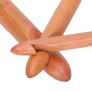 Ganchillo artesanal de madera premium que ha pasado de generación en generación, presentado en caja de regalo al precio más bajo. - Product Image 3