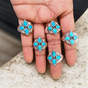 Vente en gros de bagues en argent sterling 925 plaqué turquoise d'Arizona, bijoux faits à la main, tendance actuelle, turquoise naturelle - Product Image 5