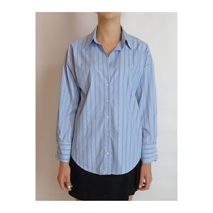 Camicia in popeline a righe bianche blu da donna y101129