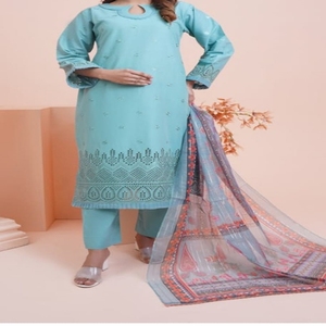 Haute qualité femmes Shalwar Kameez à bas prix et à bas quantité minimale de commande sur mesure femmes shalwar kameez 2025 - Product Image 4