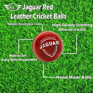 Paquete de 6 pelotas de críquet de cuero rojo Jugur de la mejor calidad estándar internacional ALUM Tannde Leather Ceicket Balls - Product Image 3