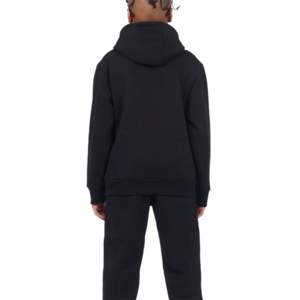 Survêtement empilé confortable et élégant pour enfants-Ensemble deux pièces à la mode pour garçons et filles-Parfait pour les vêtements décontractés et athlétiques - Product Image 1