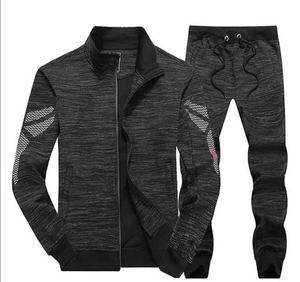 Cómodo chándal de algodón 100% para hombres y mujeres con capucha, impresión por sublimación personalizada y logotipo personalizado para Fitness y ropa deportiva - Product Image 2