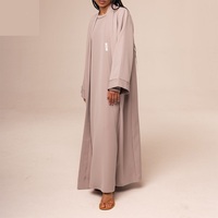 Derniers modèles de vêtements traditionnels islamiques musulmans Abaya pour femmes Abaya Designs Kaftan baggy forme en V élégant Kaftan traditionnel