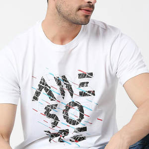 เสื้อยืดสตรีทแฟชั่นสำหรับผู้ชายทำจากผ้าโพลีเอสเตอร์/ ผ้าฝ้ายเนื้อนุ่มออกแบบโลโก้ได้ตามต้องการ - Product Image 3