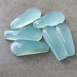 หินอัญมณีทรงโลงหินควอเทอราโลนีธรรมชาติทรงหลังเรียบมีสีเขียวทุกขนาด - Product Image 6