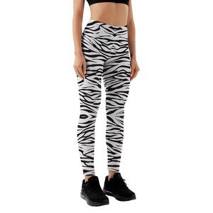 2023 nuevo diseño personalizado de alta calidad para mujer Leggings XL tamaño transpirable tejido Fitness estampado estilo Casual al por mayor precio bajo - Product Image 1