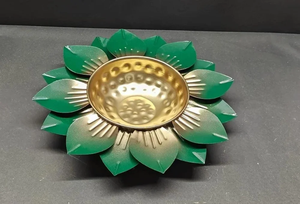 Vente en gros lot de bols décoratifs dorés en métal, décoration florale de luxe en forme de papillon pour la maison, la table et la décoration de Noël - Product Image 5