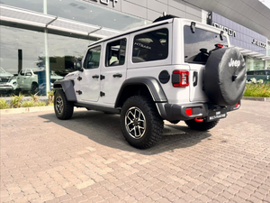 รถจี๊ปแรงเลอร์ รูบิคอน ปี 2026 เกียร์ออโต้ 2.0T 4 ประตู พวงมาลัยขวา คุณภาพดี ราคาประหยัด มือสอง - Product Image 6