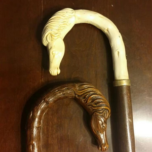 15 años de diseño personalizado de fábrica Popular 122cm barnizado Camping madera senderismo bastón - Product Image 1