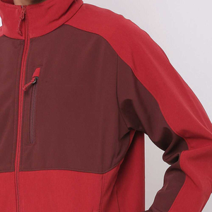 Chaqueta de caparazón blando personalizable de etiqueta privada con patrón de letras y cuello levantado de alta calidad profesional al mejor precio con estilo para hombre - Product Image 5