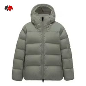 Veste matelassée imperméable pour hommes avec logo personnalisé Tissu léger généralement en coton polaire Vêtements d'extérieur confortables et décontractés pour plus de chaleur - Product Image 3