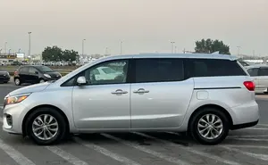 KIA SEDONA LX 2021 USADO, Volante a la Izquierda/Derecha - Product Image 3