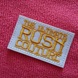 Patch brodé à repasser ou à coudre de coquelicots de Californie orange de luxe avec logo sur fond bleu Matériau en tissu - Product Image 4