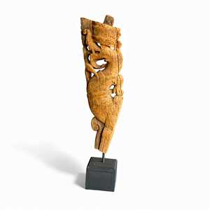 Antique Traditional Style Wooden <b>Bracket</b> with <b>Float</b> Pattern - Product Image 1