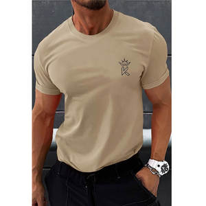 เสื้อยืดลำลองผู้ชายคุณภาพสูง เนื้อผ้าเบาสบาย ระบายอากาศได้ดี ผลิตจากผ้าฝ้ายผสมโพลีเอสเตอร์ สีพื้นเรียบ สามารถสกรีนโลโก้ได้ เหมาะสำหรับฤดูร้อน เสื้อยืดพื้นฐาน - Product Image 1