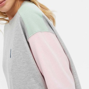 Nueva venta al por mayor de mujeres de color bordado bloque cuello redondo sudadera poliéster/algodón invierno bloque de gran tamaño Panel - Product Image 2