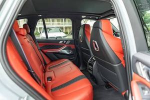 BMW X5 M COMPETITION 2024 MÁS VENDIDO, 617 HP, TURBO V8, TRACCIÓN EN LAS CUATRO RUEDAS, ALTAMENTE EQUIPADO, SIN MODIFICACIONES - Product Image 3