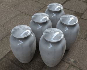 เถ้ากระดูกอลูมิเนียมหินอ่อนสไตล์ใหม่สำหรับงานศพของสัตว์เลี้ยงเถ้ากระดูกสำหรับงานศพผลิตจากผู้ผลิตอินเดีย - Product Image 1