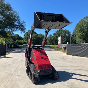 รถตักล้อยางขนาดเล็ก รุ่น IR1200 ปี 2025 ยี่ห้อ Iron Rhino แบบรางกว้าง ใช้เครื่องยนต์ Kubota พร้อมเกียร์บ็อกซ์ มอเตอร์ประสิทธิภาพสูง ปั๊มไฮดรอลิก Huade 48V/220V - Product Image 1