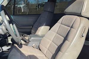 Jeep Cherokee Sport 4x4 de 1994 d'occasion, sans réserve, boîte manuelle 5 vitesses, moteur 6 cylindres 4,0 litres, 4 roues motrices, modifications tout-terrain - Product Image 5