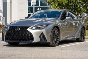 Lexus IS 500 F Sport Performance Premium ปี 2023 สภาพดี ใช้งานน้อย 6 พันไมล์ เครื่องยนต์ V8 472 แรงม้า แบบดูดอากาศธรรมชาติ - Product Image 2