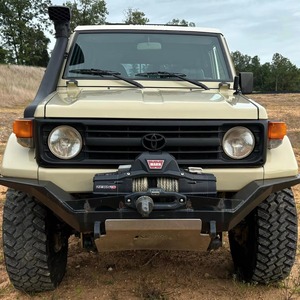 Aston Martin B-M-W Serie 3 330i XDrive 2023, Camioneta con Asientos de Cuero, Neumáticos R18, Transmisión Automática - Product Image 1