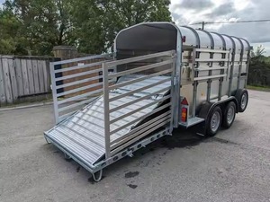 Remolque para Caballos Nugent de Acero con Barandas Laterales y Ejes Tándem para Transporte de Ganado, 4x4, Capacidad de 1500 kg, Tamaños de 7 pies/8 pies/9 pies - Product Image 1