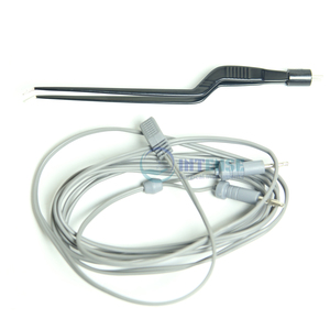 Pinces bipolaires à baïonnette en acier inoxydable de qualité supérieure, antiadhésives, isolées, angulées à 45 degrés, manuelles, réutilisables, chirurgicales, médicales - Product Image 1