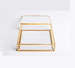 Boîte à bijoux vintage en laiton et verre sur mesure, avec design gravé, couvercle métallique de haute qualité, artisanale, pour rangement et décoration de table - Product Image 5