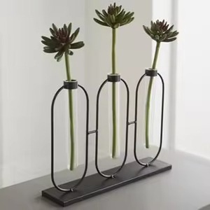 Floreros Estilo Ins, Soporte de 3 Tubos de Vidrio, Metal y Hierro con Diseño de Botella, Florero de Mesa - Product Image 3