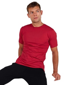 เสื้อยืดผู้ชายแบบเรียบง่าย สวมใส่สบาย ผ้าฝ้ายนุ่ม ระบายอากาศได้ดี ดีไซน์คอกลม แขนสั้น ทรงหลวม เหมาะสำหรับใส่ทุกวัน - Product Image 1