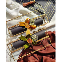 Boîte à bijoux en verre artisanale de qualité supérieure, design moderne, porte-cartes d'invitation, bordure en métal, verre transparent doré