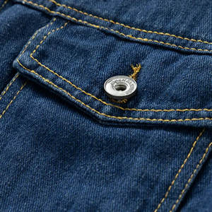 Veste en jean décontractée à manches longues pour hommes, respirante, chaude, élégante, personnalisée et délavée à l'acide, prix le plus récent OEM bon marché - Product Image 5