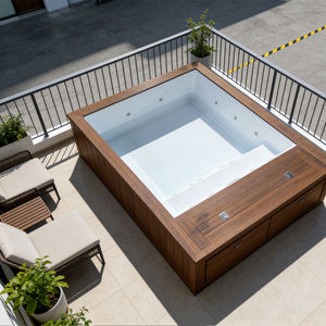 Piscine en conteneur maritime avec couverture et échelle pour jardin familial, piscine extérieure robuste - Product Image 1