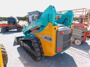 Chargeur compact et antidérapant SWTL4538 Sunward d'occasion J-C-B chargeur rétrocaveuse 3CX 4CX disponible à la vente - Product Image 5