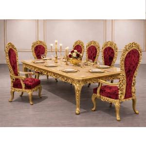 Ensemble de table à manger traditionnelle en bois massif 8 places en velours rouge Majestic Look, avec des sculptures dorées royales, meubles de salle à manger personnalisés - Product Image 1