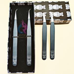 Pince à épiler et boîte d'emballage d'extension de cils Kaws noir de marque privée pour le méga volume et l'isolement Logo personnalisé gratuit durable - Product Image 6