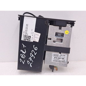 อินเทอร์เฟซ USB/ENTRANCE AUX A4 Avant (8K5) 8T0035785 CAGA (08>15) - Product Image 1