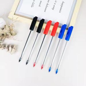 Bolígrafo de plástico de escritura suave de alta demanda para uso diario, perfecto para la escuela, la Oficina o el hogar, disponible a un precio asequible - Product Image 4