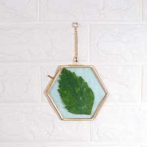 กรอบรูปแขวนผนังทำจากทองเหลืองรูปหกเหลี่ยมทำจากแก้วและทองเหลืองกรอบรูปขายดี - Product Image 2