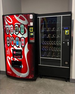 Máy bán hàng tự động hiệu suất cao - Product Image 1